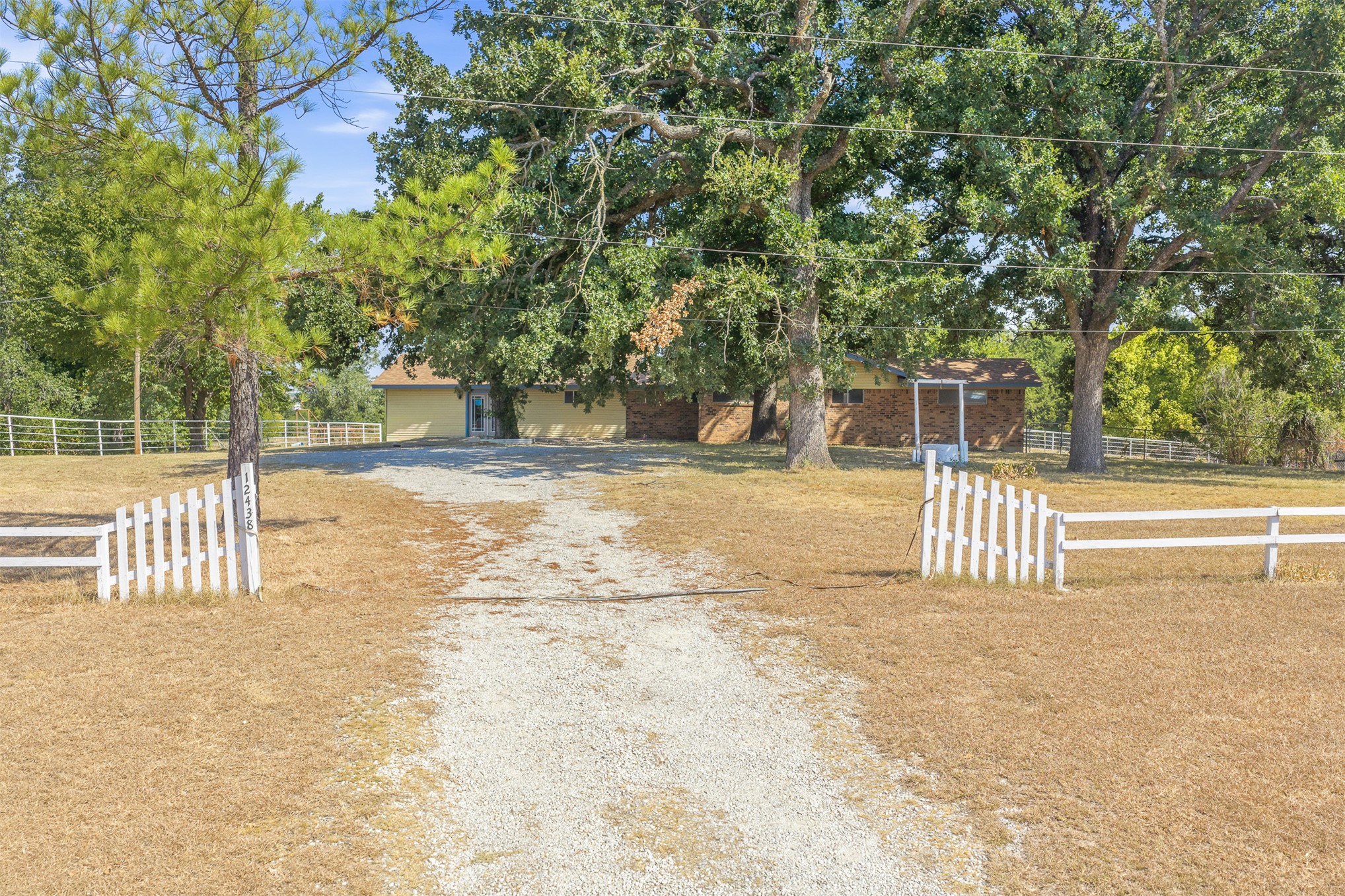 12438 Campbell Road Marietta OK 73448