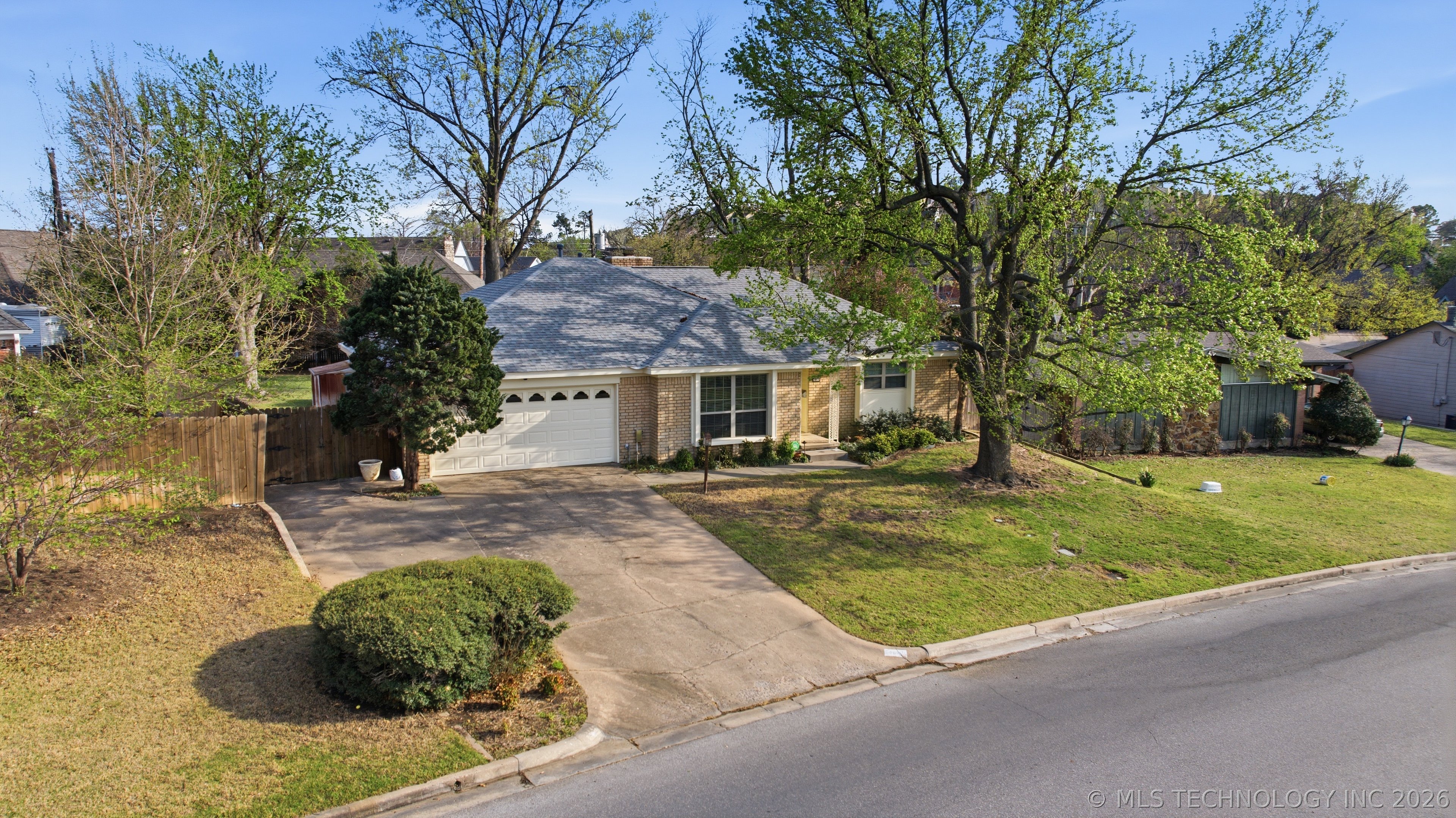 7816 E 58th Street Tulsa OK 74145