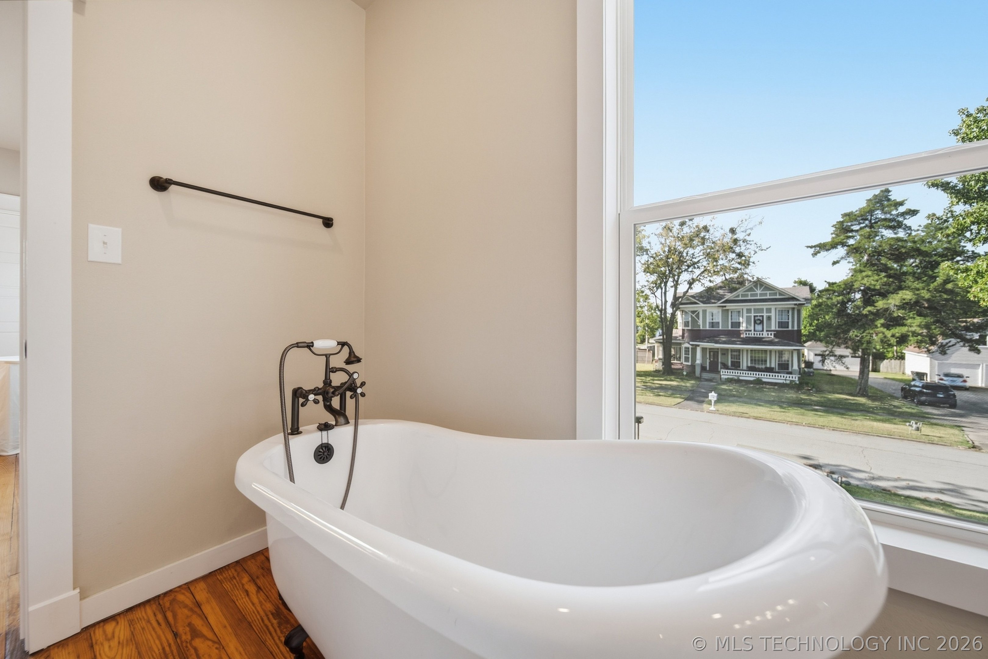 332 E 4th Street Claremore OK 74017