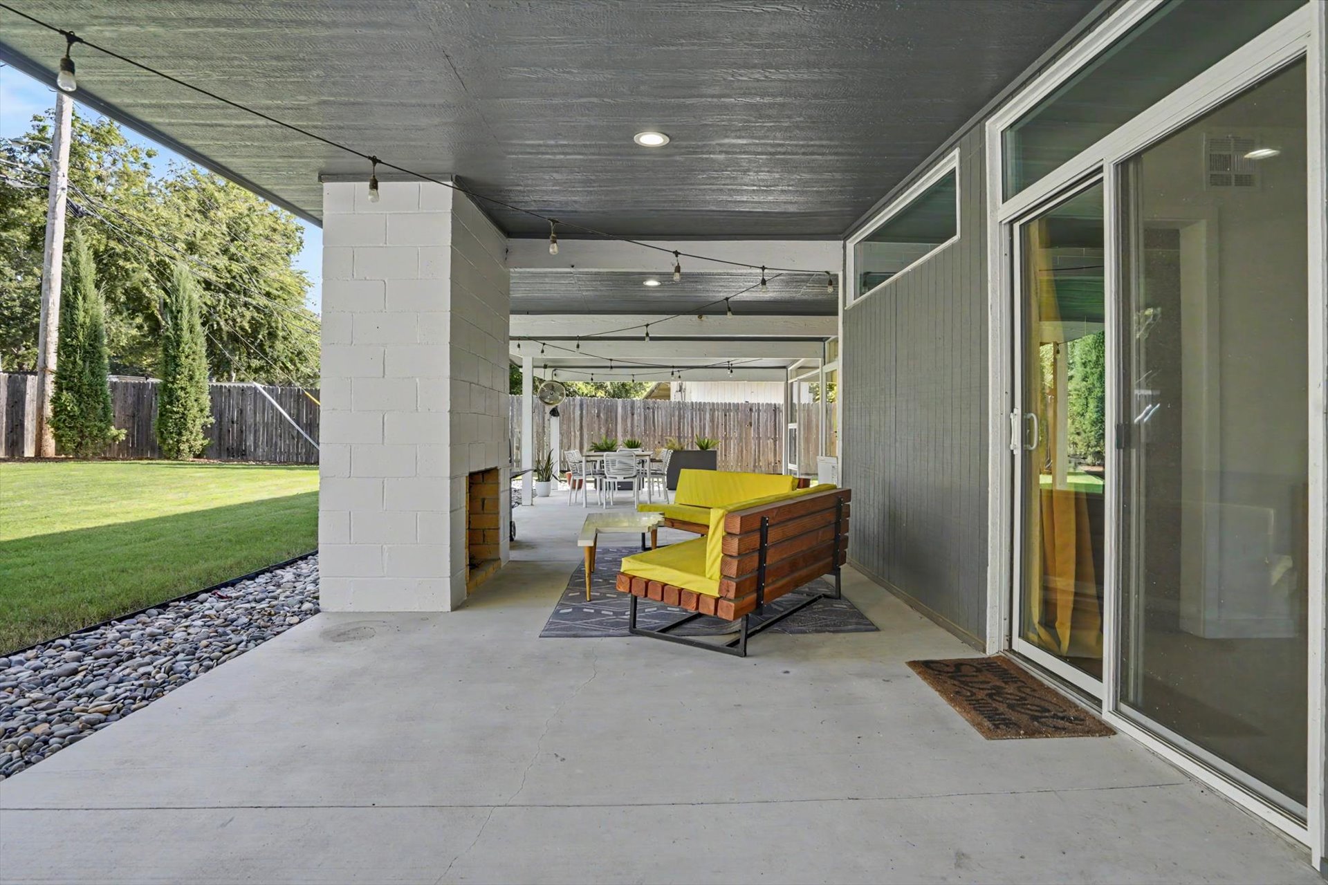 4939 E 26th Place Tulsa OK 74114
