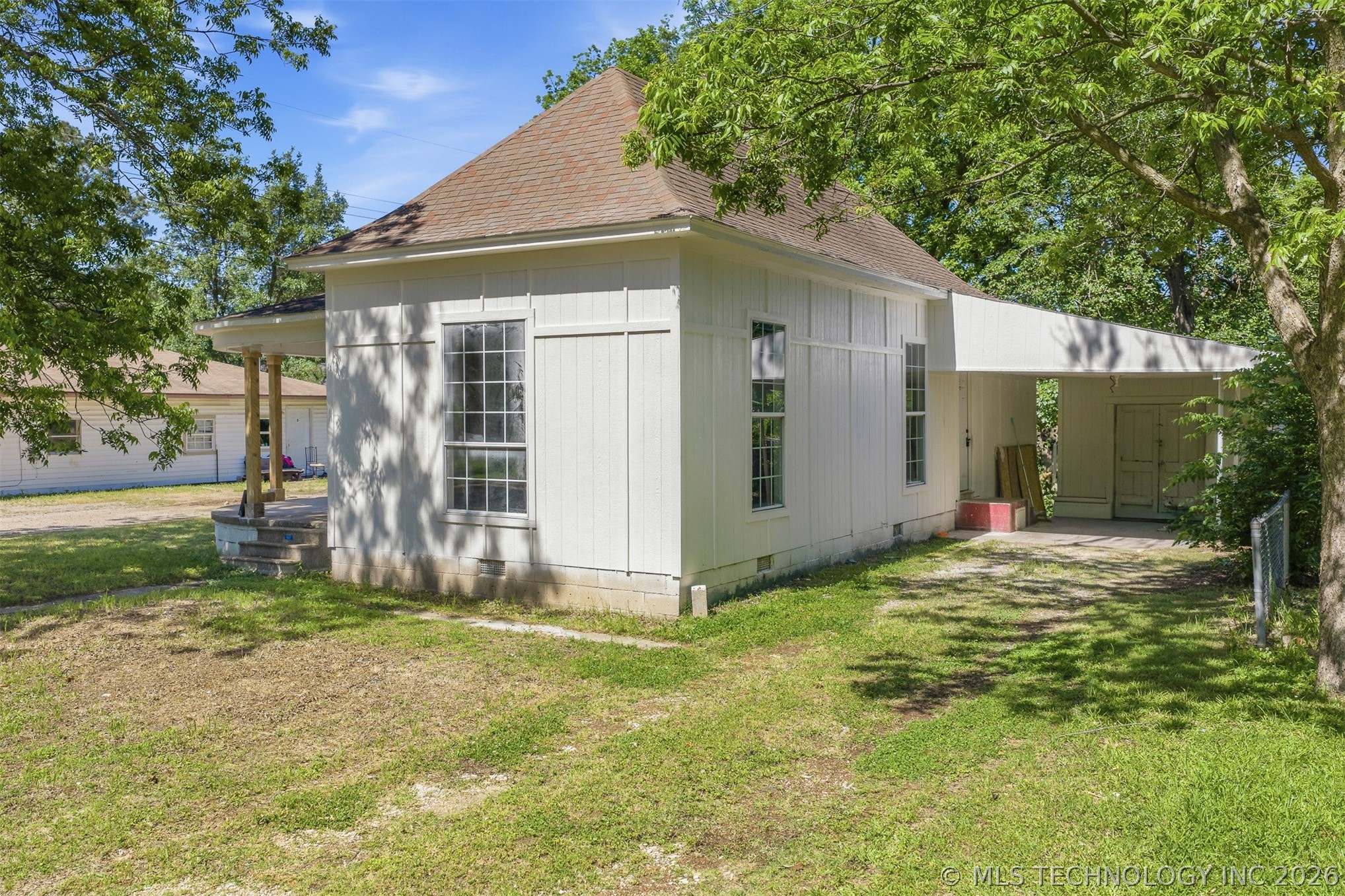 302 S 10 Avenue Madill OK 73446