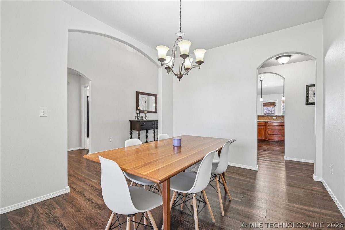 20496 E 47th Street S Broken Arrow OK 74014