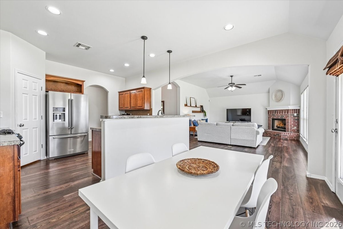 20496 E 47th Street S Broken Arrow OK 74014