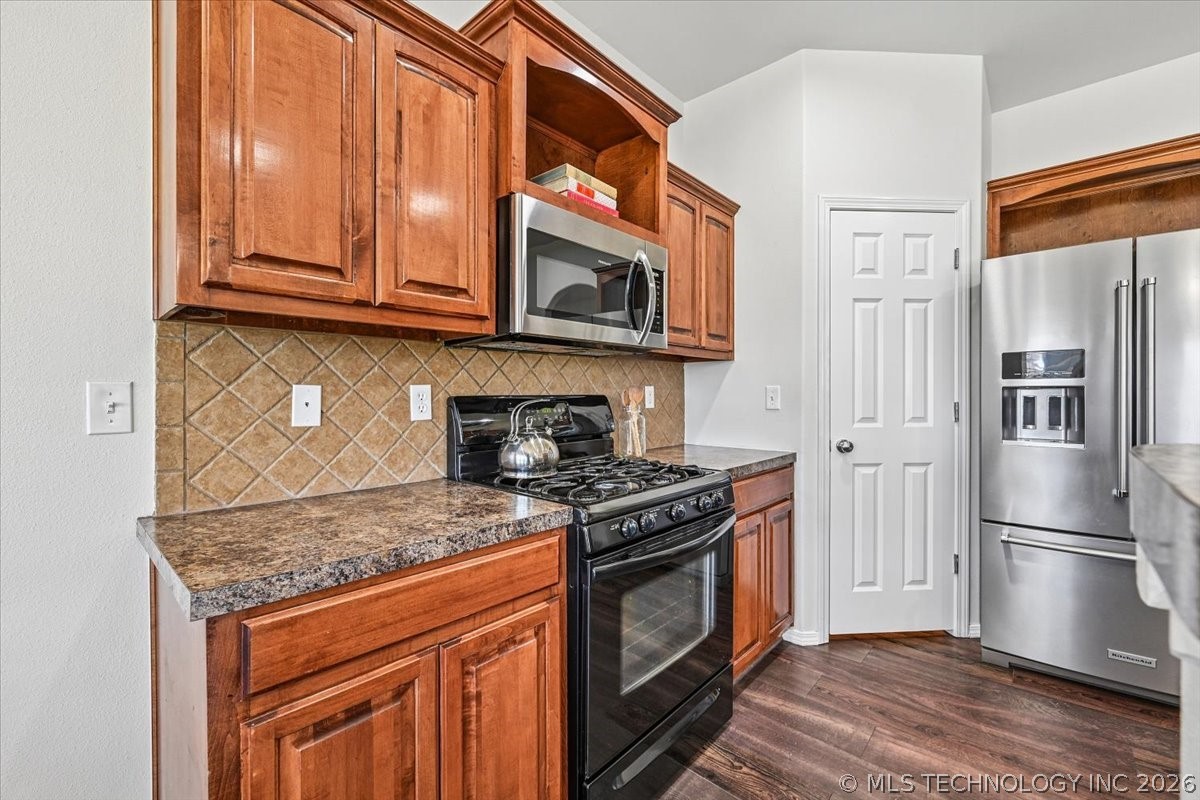 20496 E 47th Street S Broken Arrow OK 74014