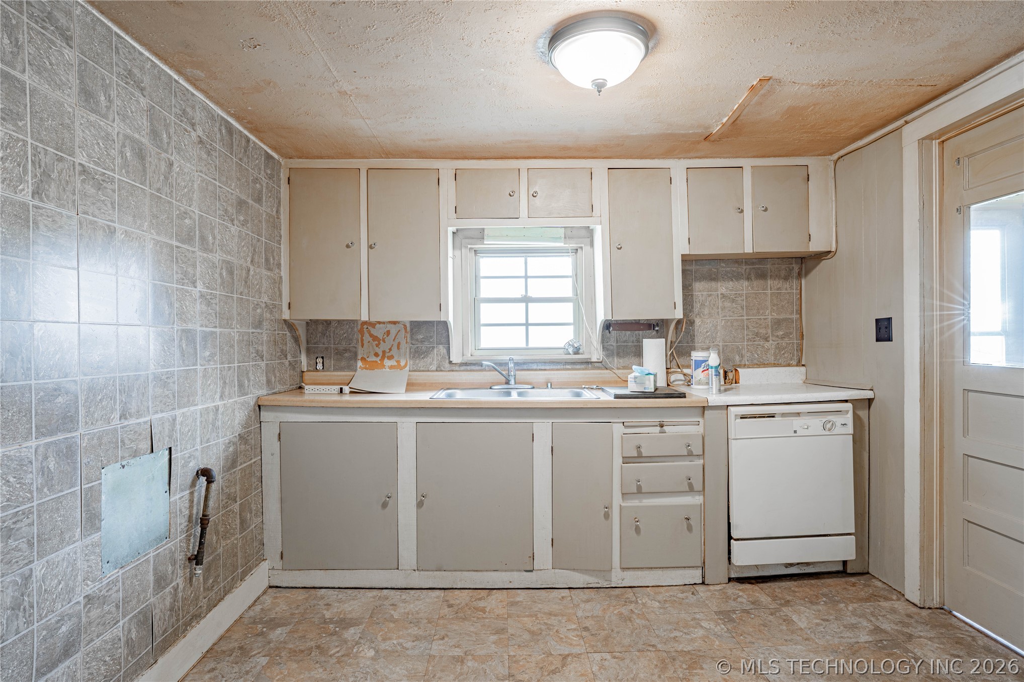 6501 N Quaker Avenue Tulsa OK 74126