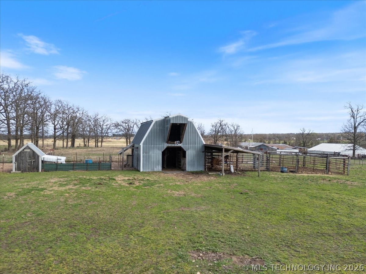 554 W Swicegood Road Colcord OK 74338
