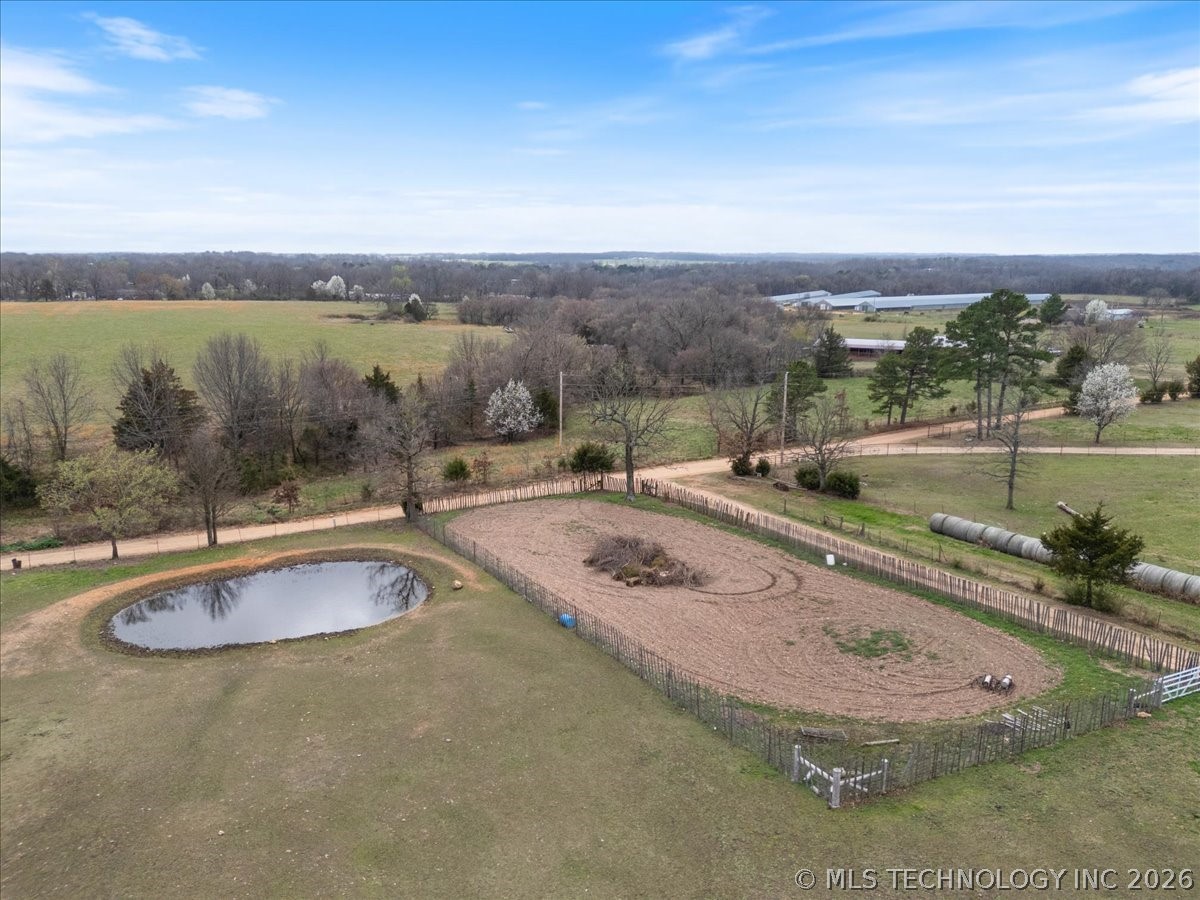 554 W Swicegood Road Colcord OK 74338