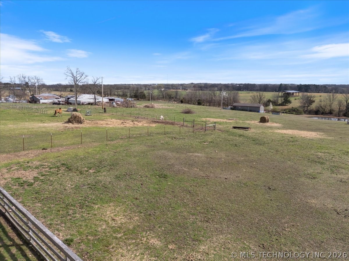 554 W Swicegood Road Colcord OK 74338