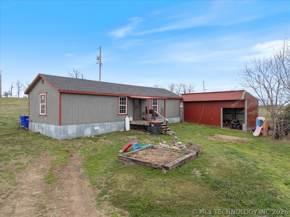 554 W Swicegood Road Colcord OK 74338