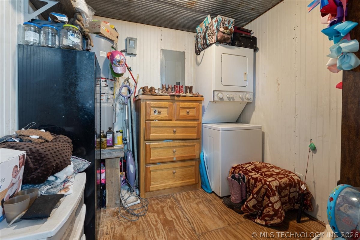 554 W Swicegood Road Colcord OK 74338