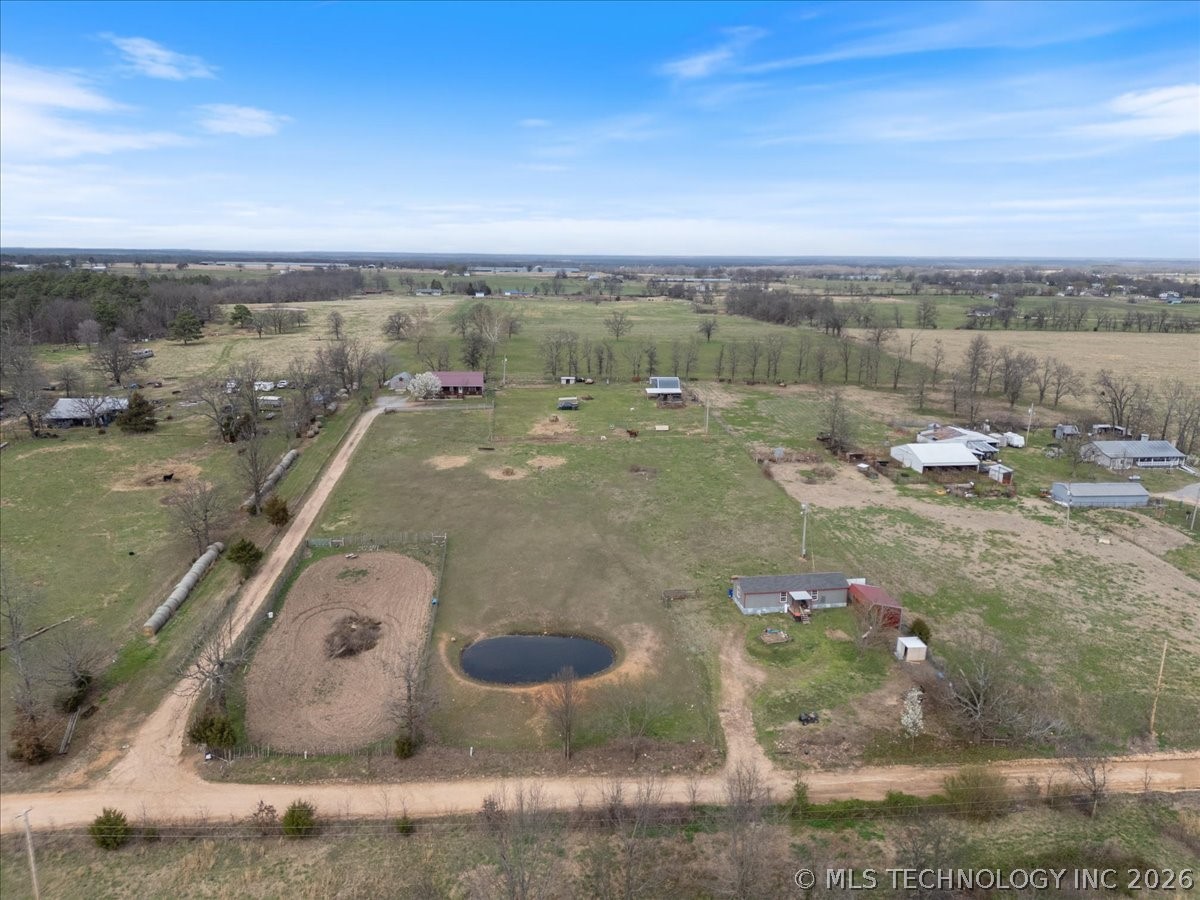 554 W Swicegood Road Colcord OK 74338