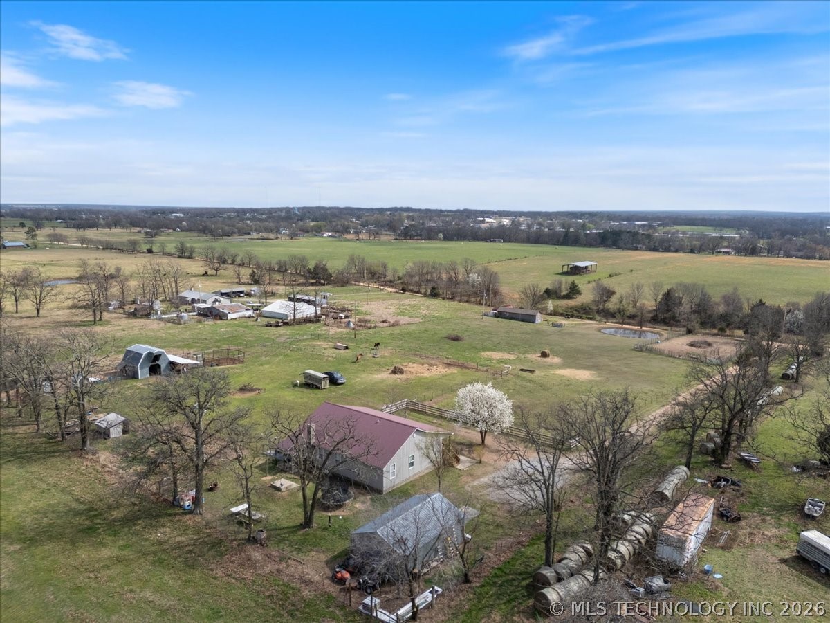 554 W Swicegood Road Colcord OK 74338