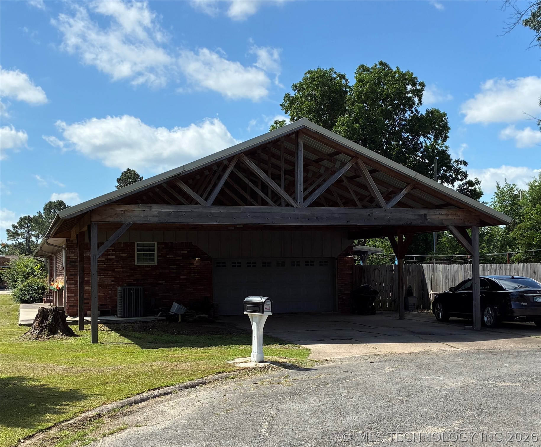 145 Sunset Wilburton OK 74578