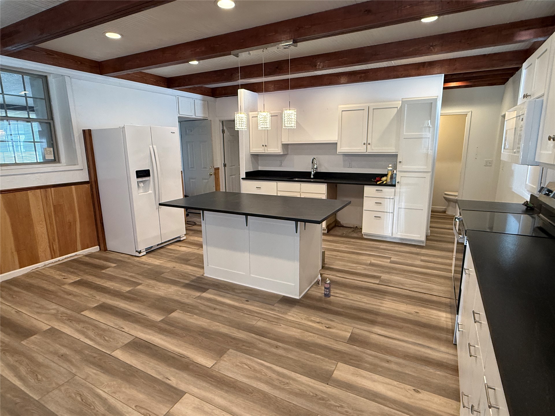 629 S Highway 59 Watts OK 74964