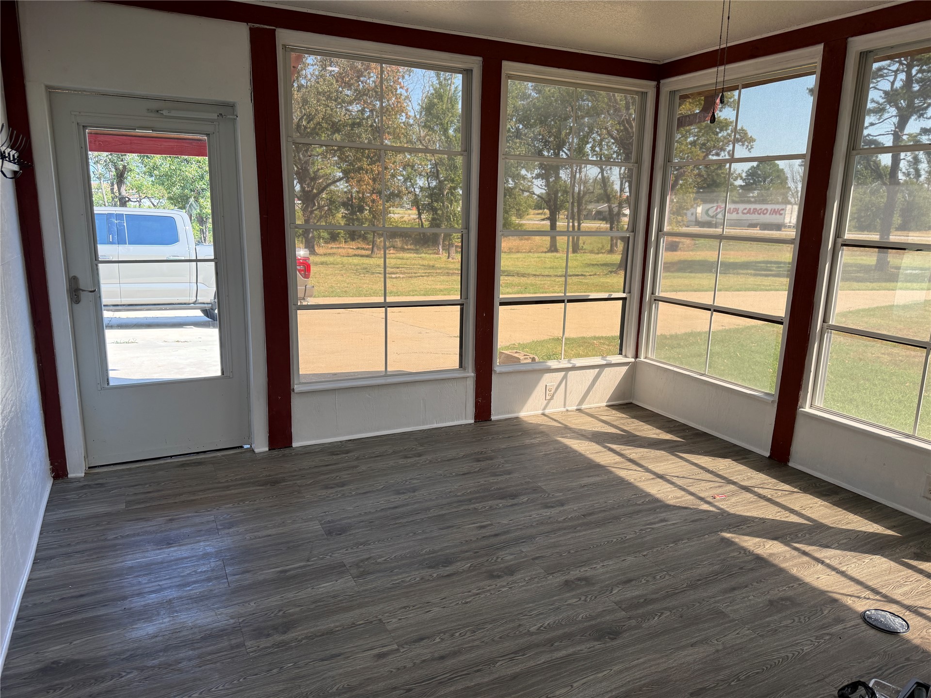 629 S Highway 59 Watts OK 74964