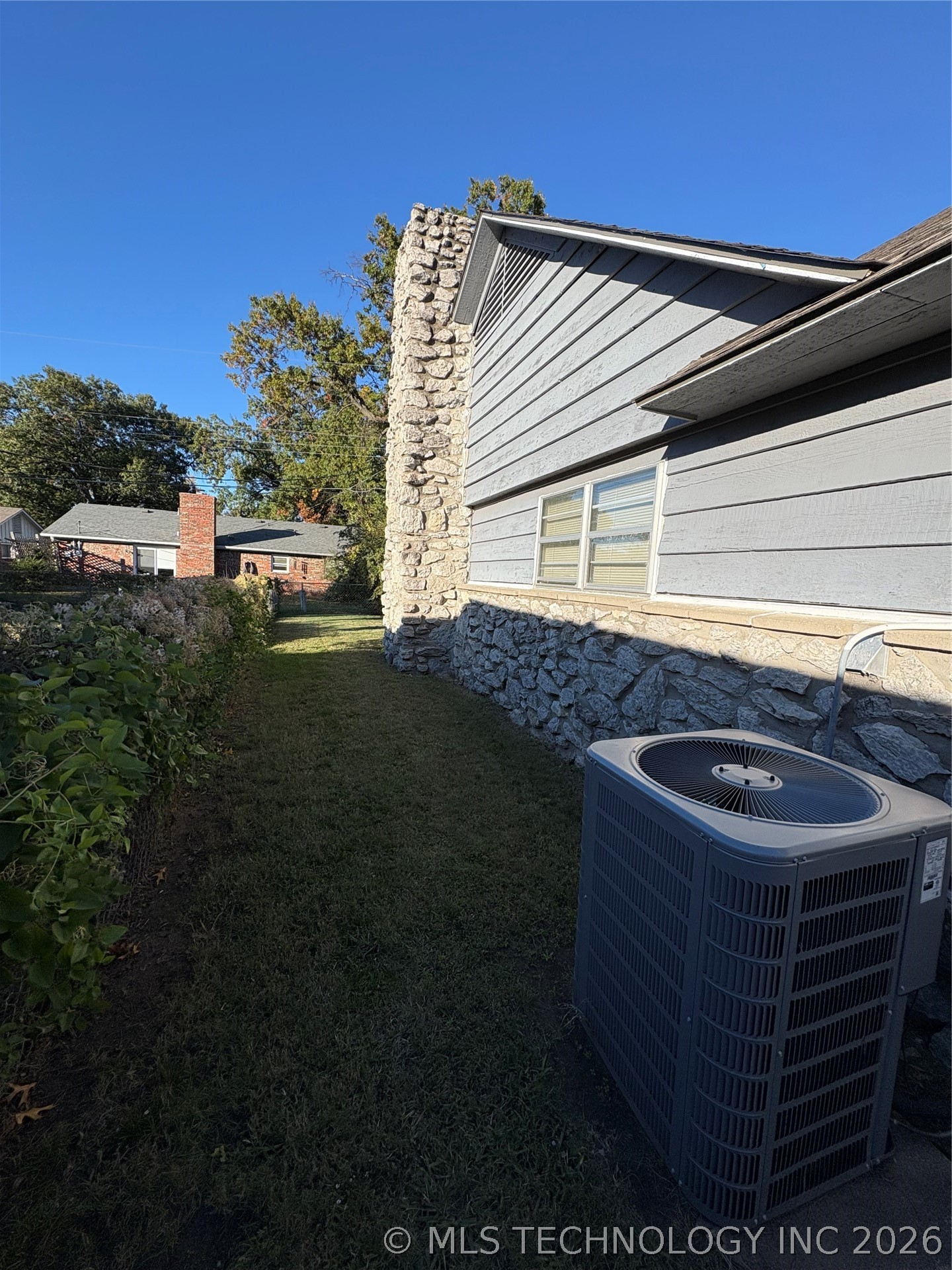 9445 E 39th Place Tulsa OK 74145