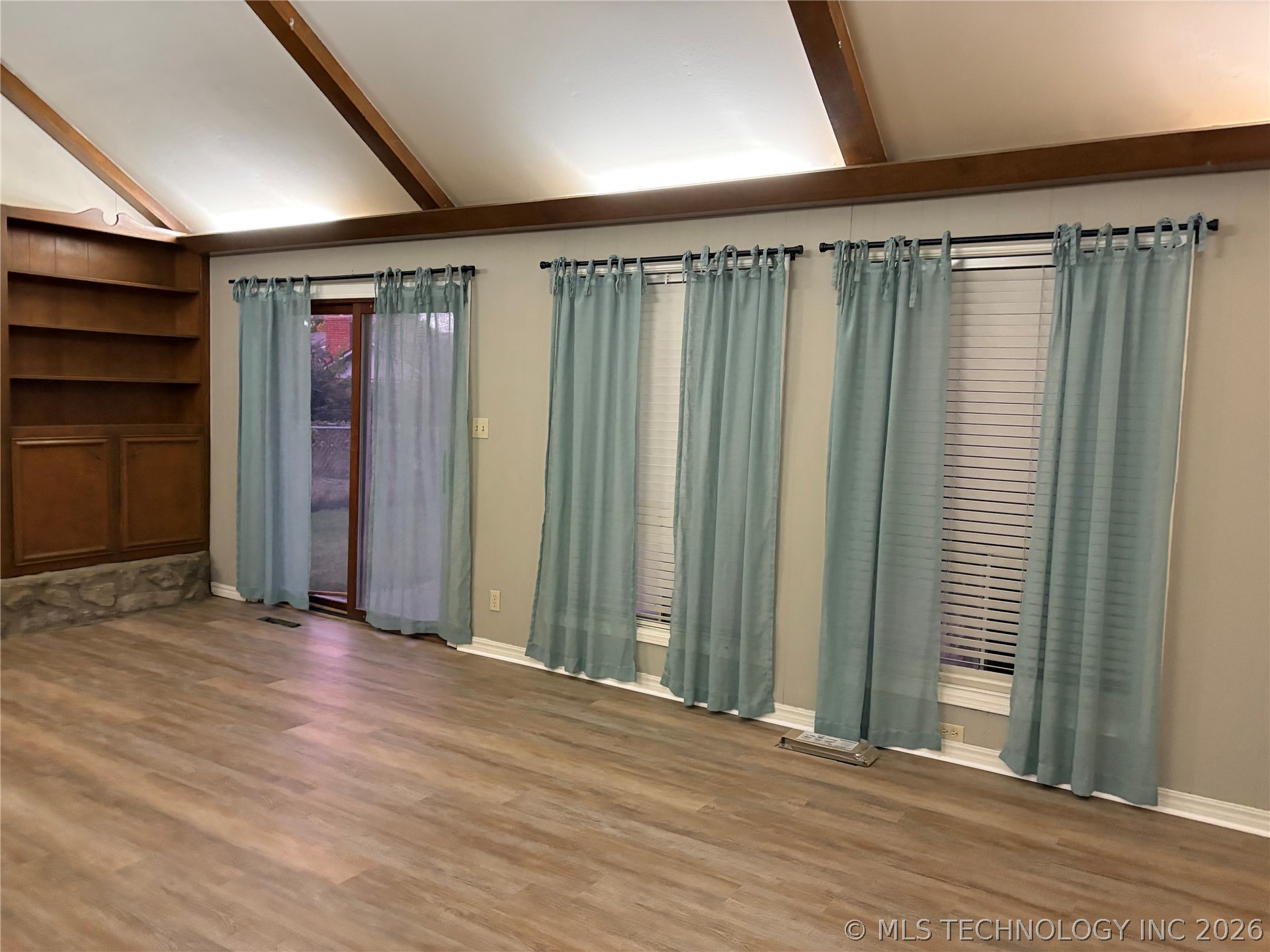 9445 E 39th Place Tulsa OK 74145