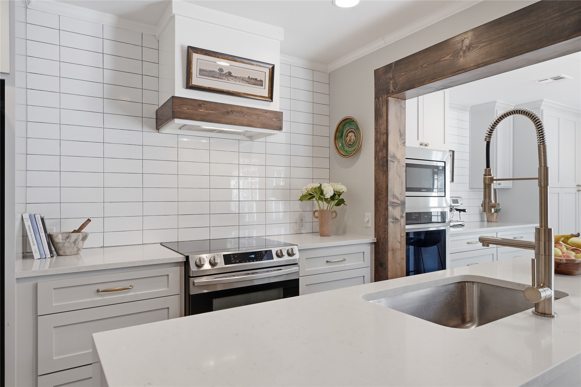 2507 E 17th Place Tulsa OK 74104