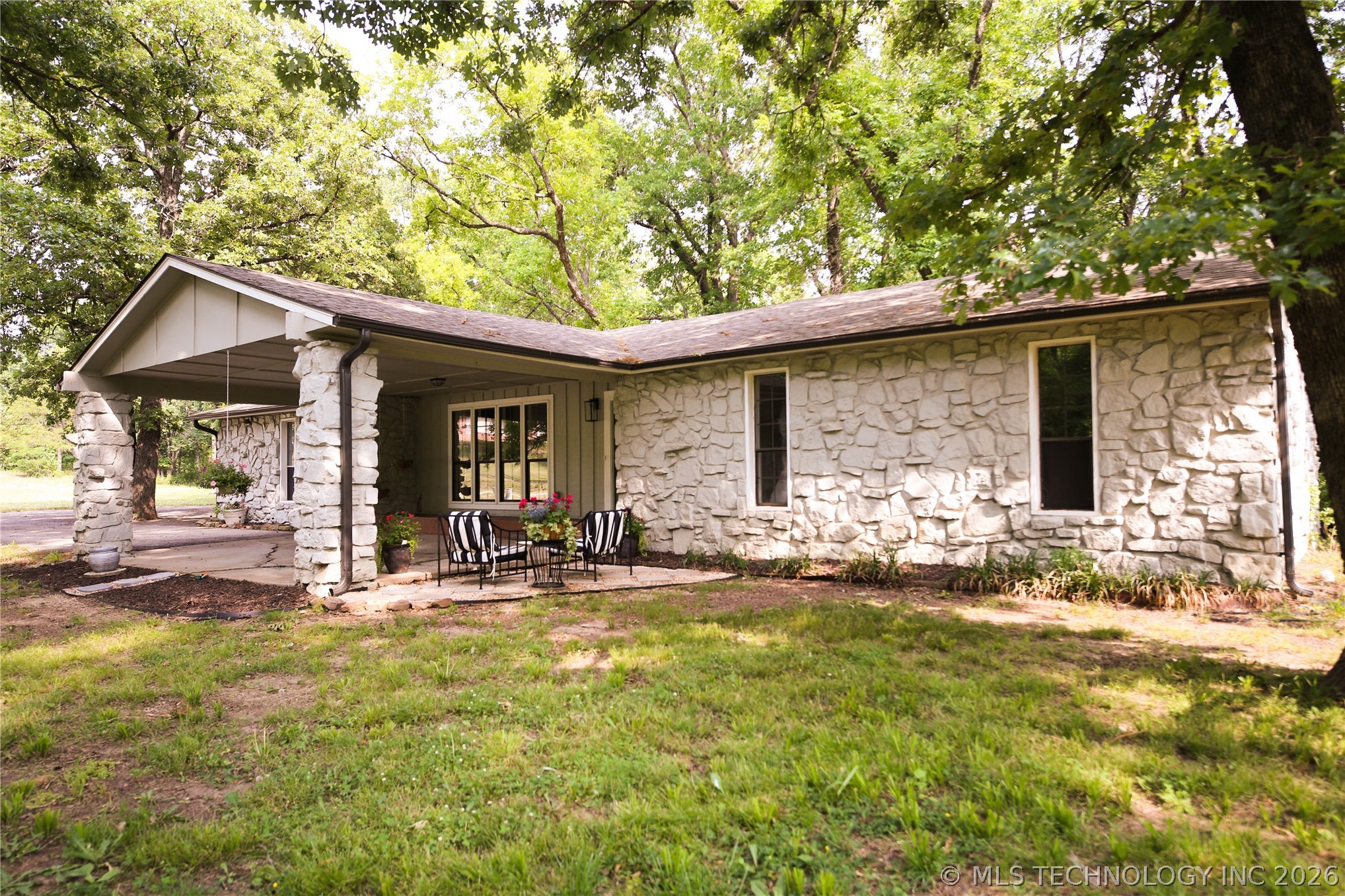 1121 W Line Avenue Sapulpa OK 74066