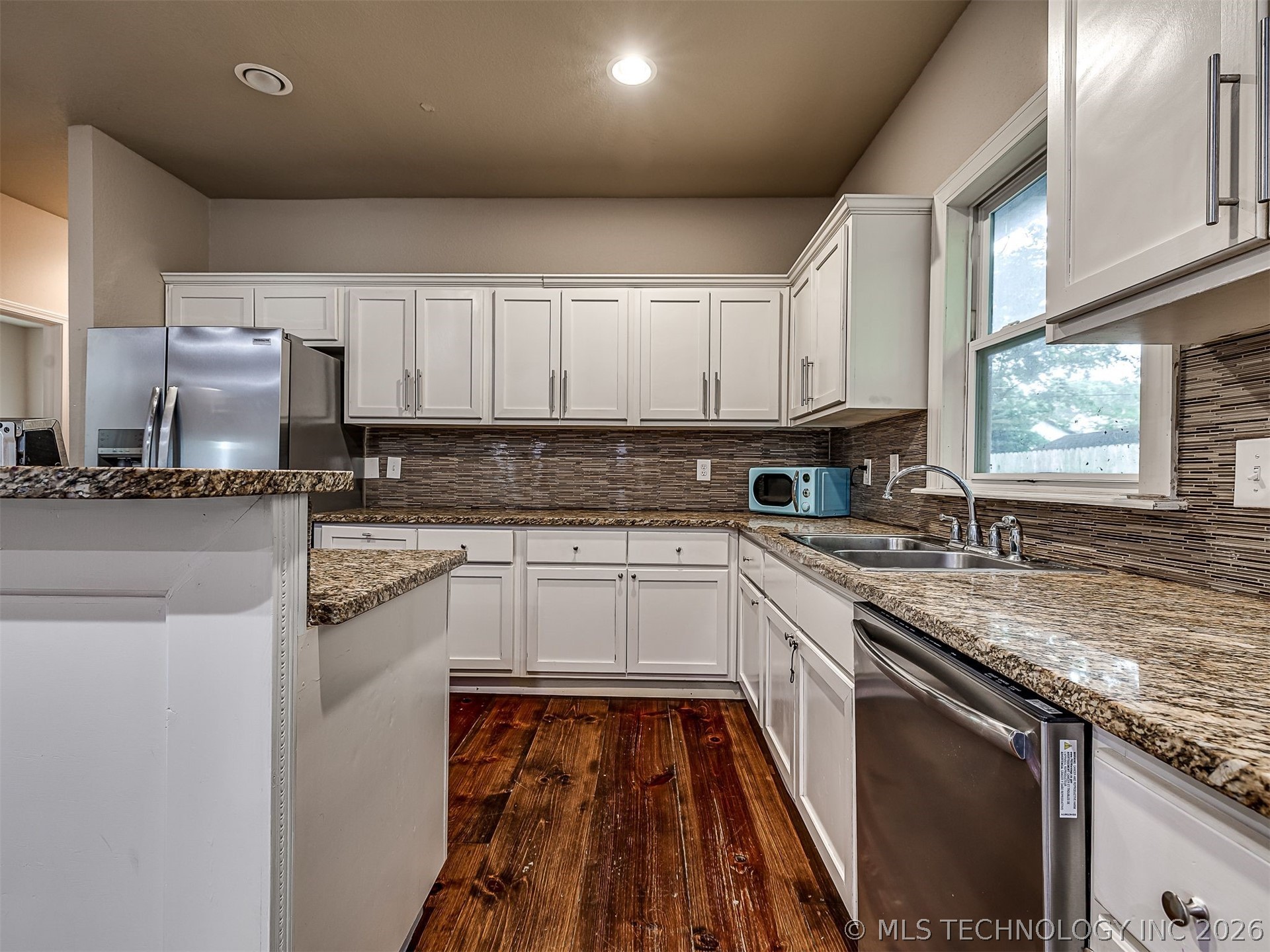 1233 N Cheyenne Avenue Tulsa OK 74106
