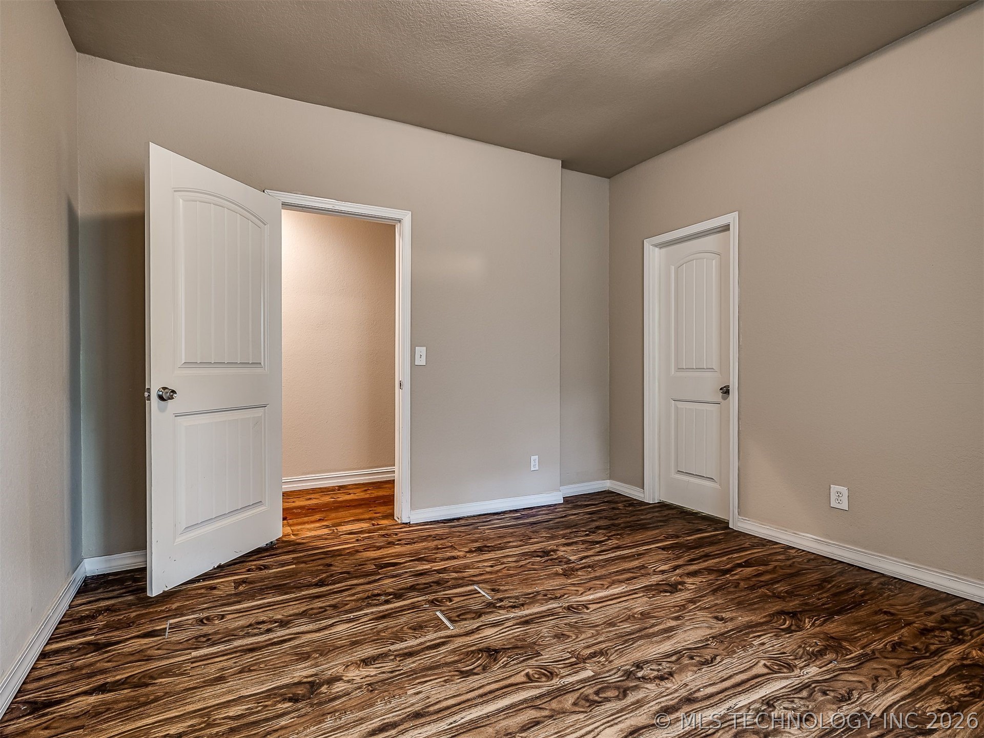 1233 N Cheyenne Avenue Tulsa OK 74106