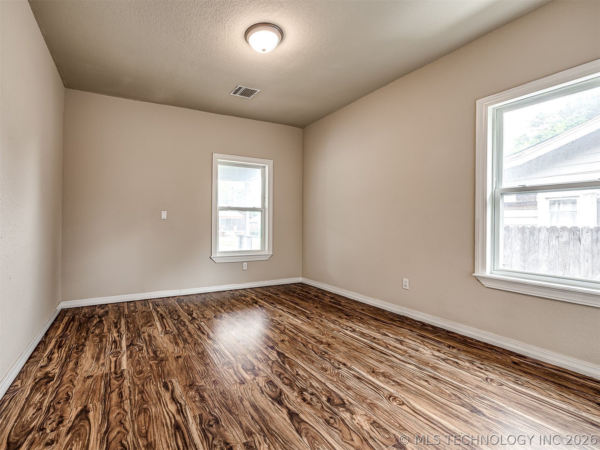 1233 N Cheyenne Avenue Tulsa OK 74106