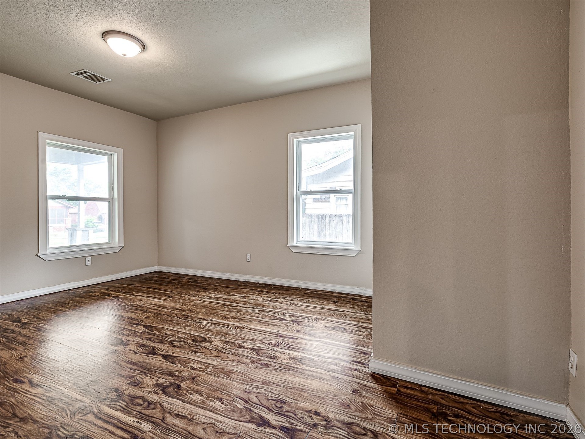 1233 N Cheyenne Avenue Tulsa OK 74106