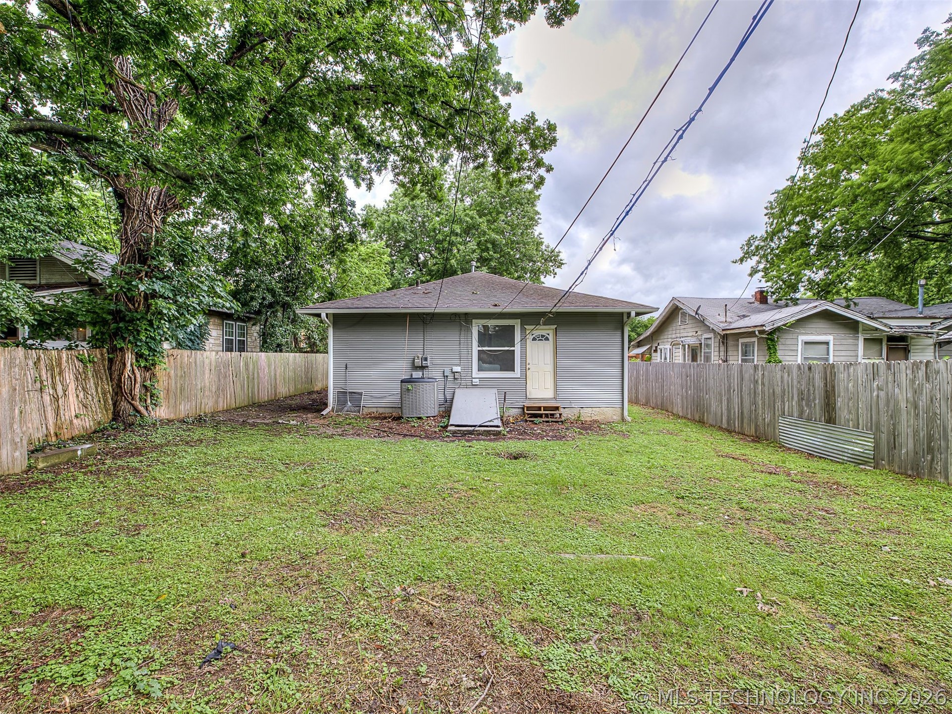 1233 N Cheyenne Avenue Tulsa OK 74106