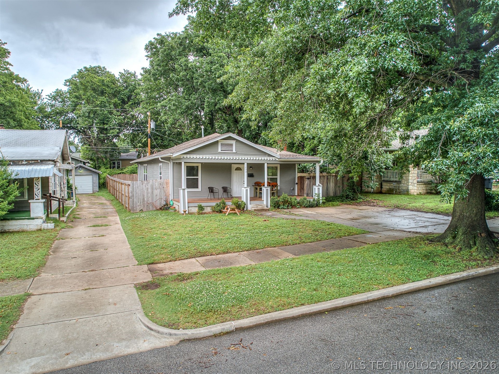 1233 N Cheyenne Avenue Tulsa OK 74106
