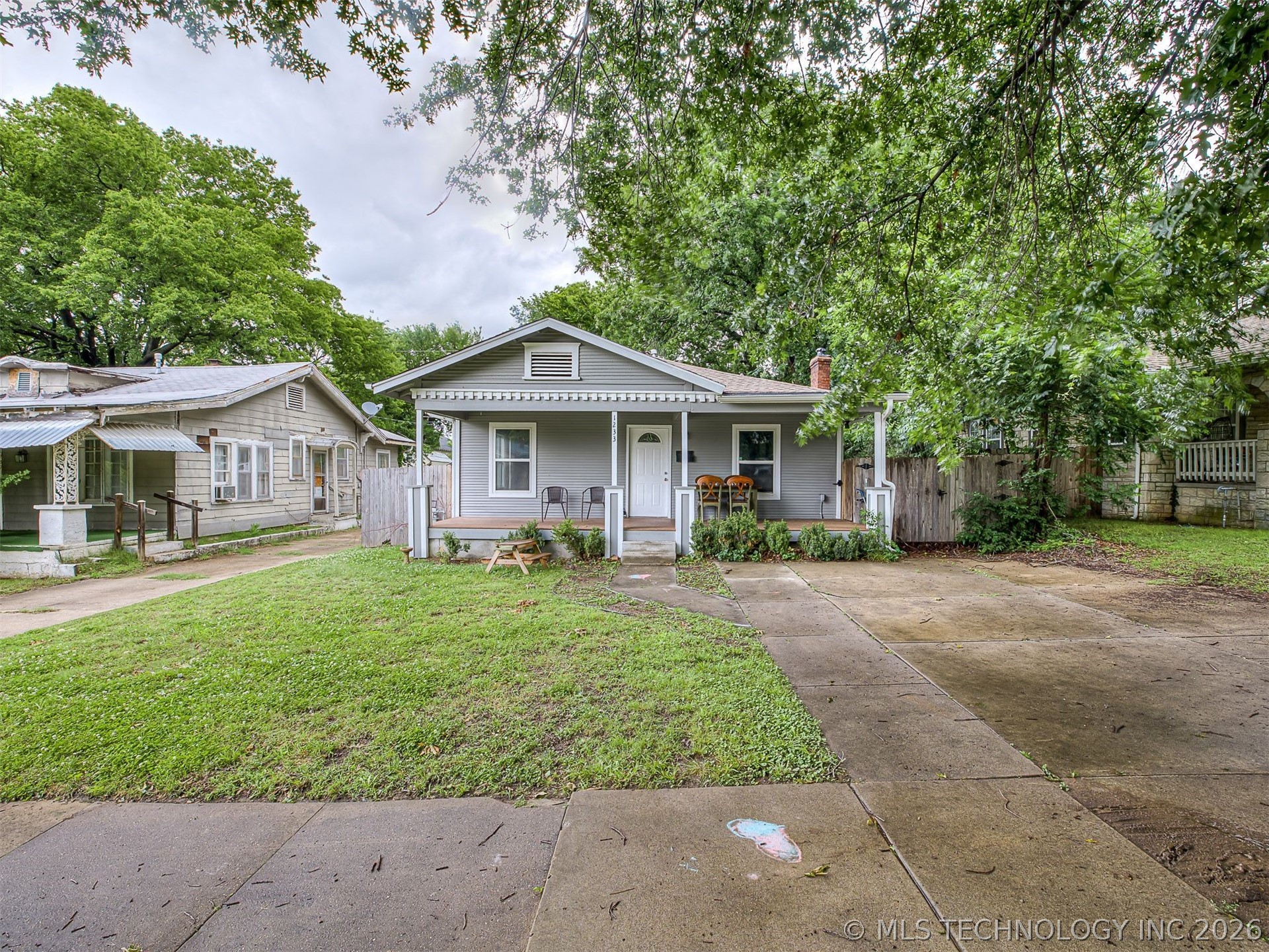1233 N Cheyenne Avenue Tulsa OK 74106
