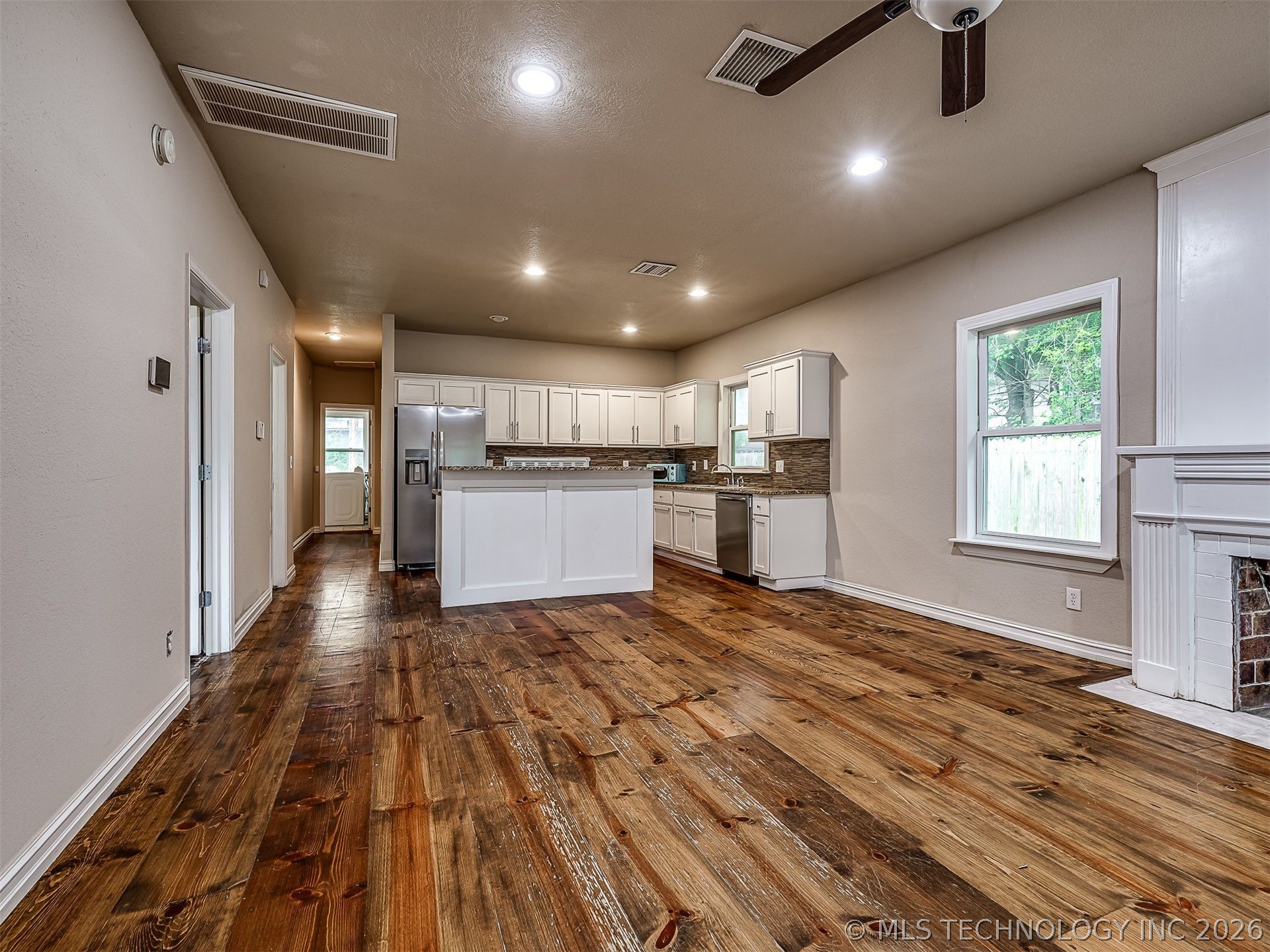 1233 N Cheyenne Avenue Tulsa OK 74106