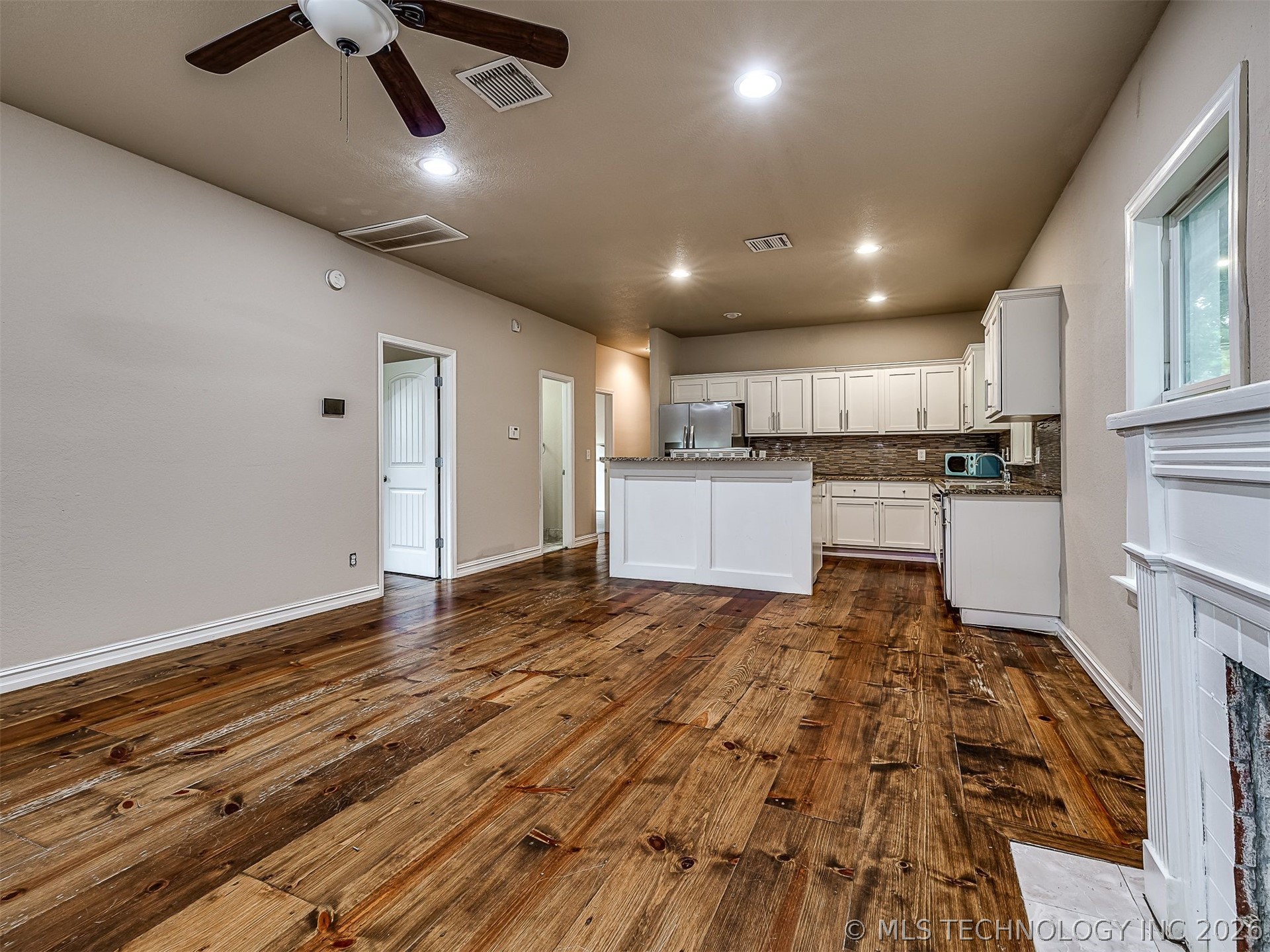 1233 N Cheyenne Avenue Tulsa OK 74106