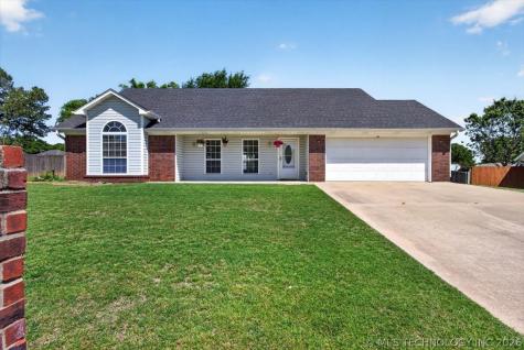 1602 Cottonwood Drive Poteau OK 74953
