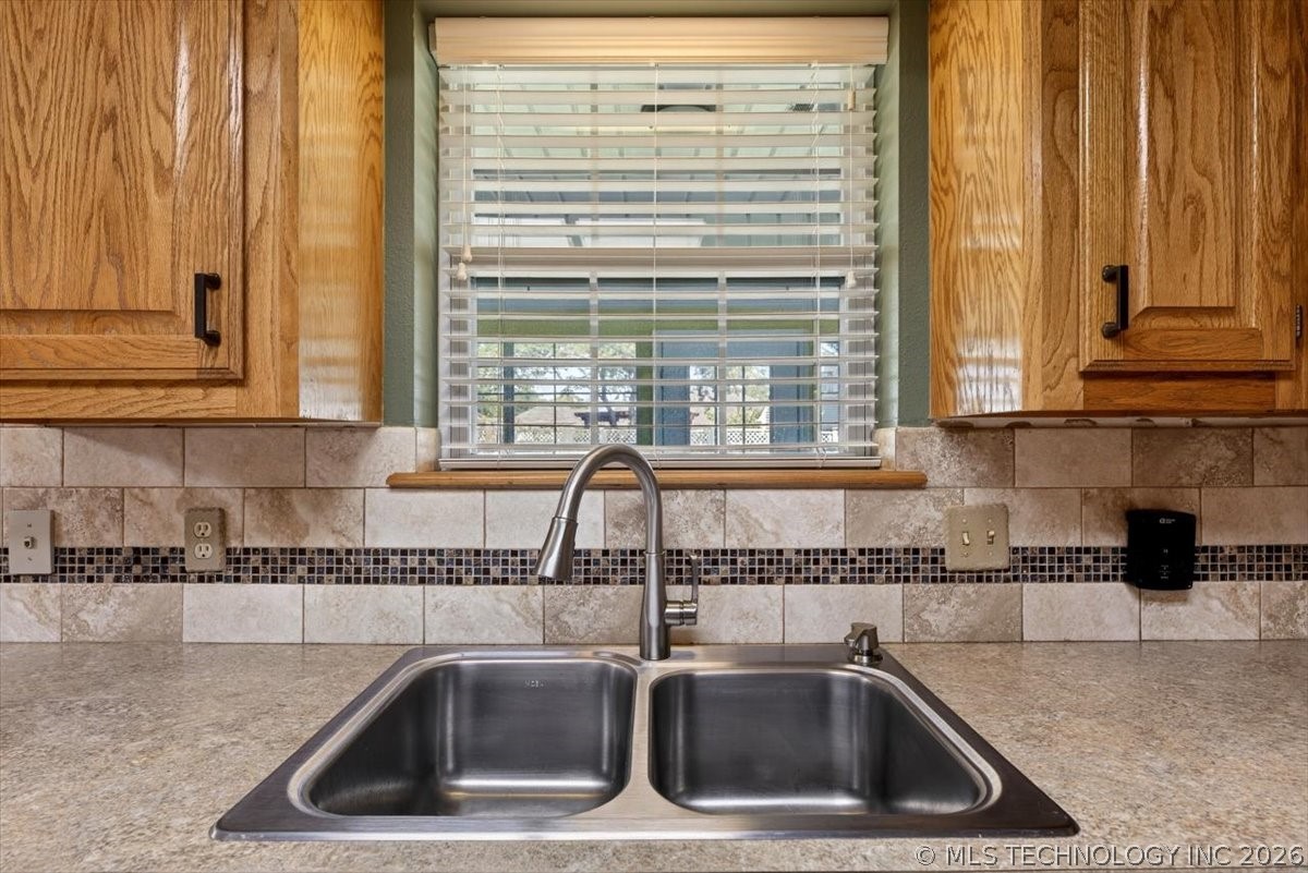 1602 Cottonwood Drive Poteau OK 74953