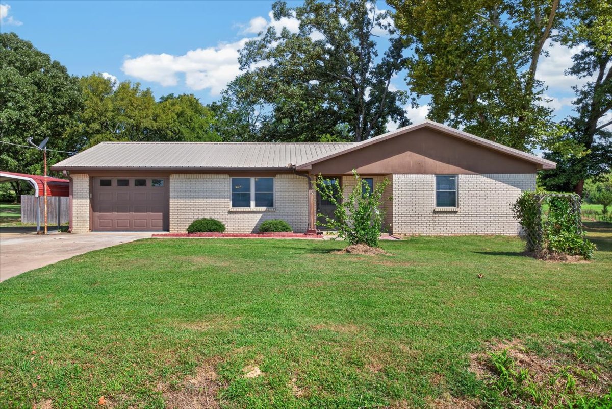 14630 Edward Loop Cameron OK 74932