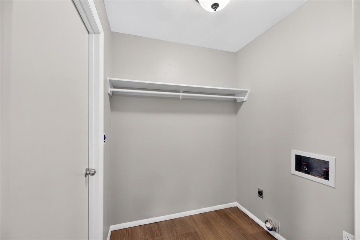 14630 Edward Loop Cameron OK 74932