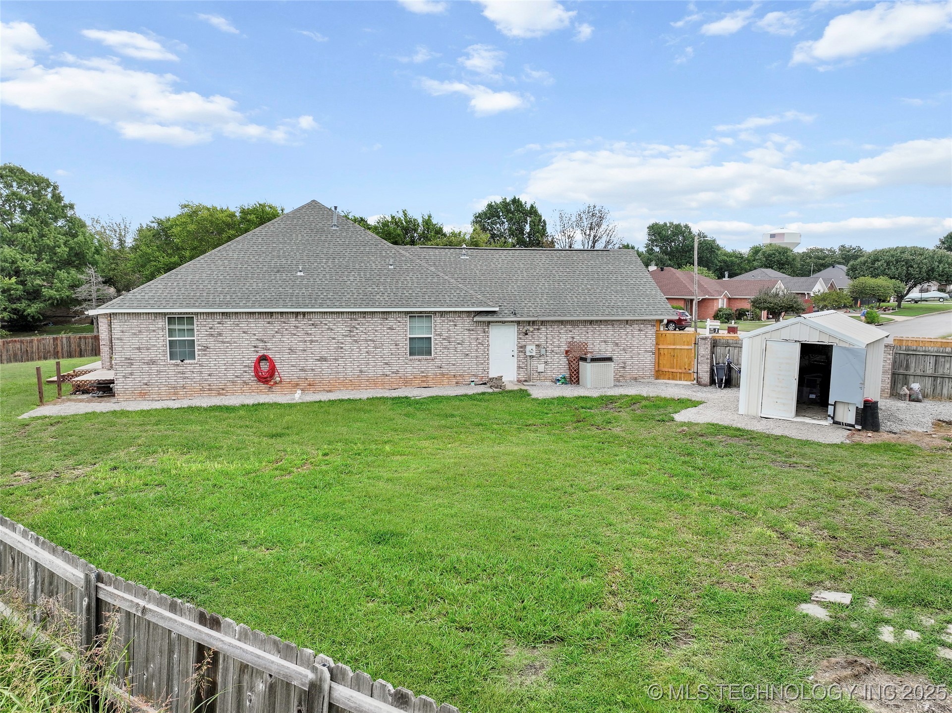 1717 Red Oak Street Ardmore OK 73401
