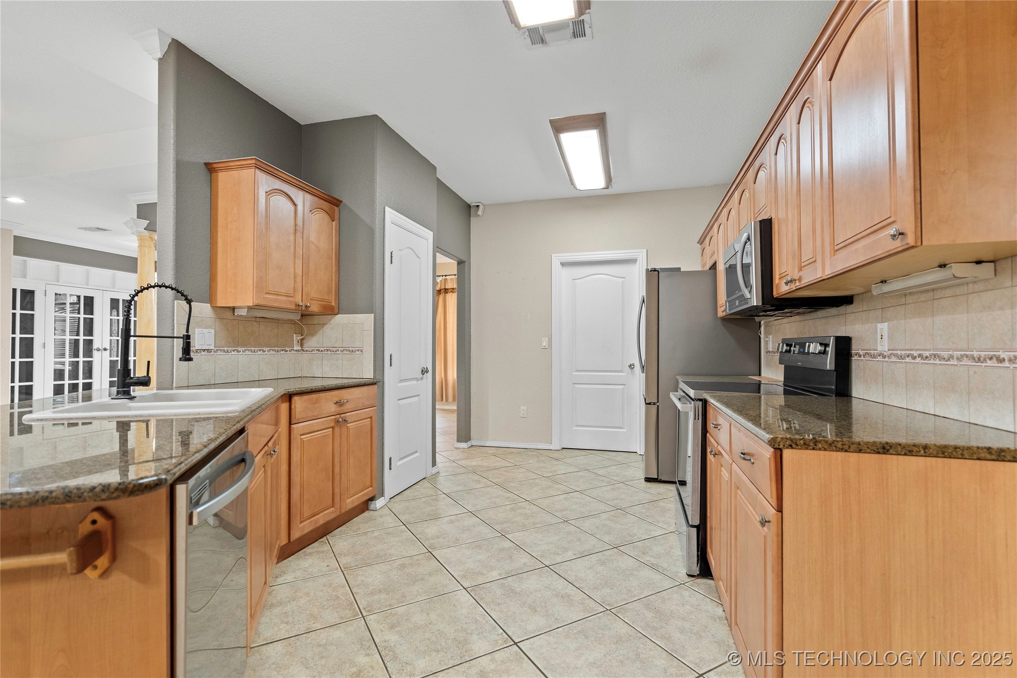 1717 Red Oak Street Ardmore OK 73401