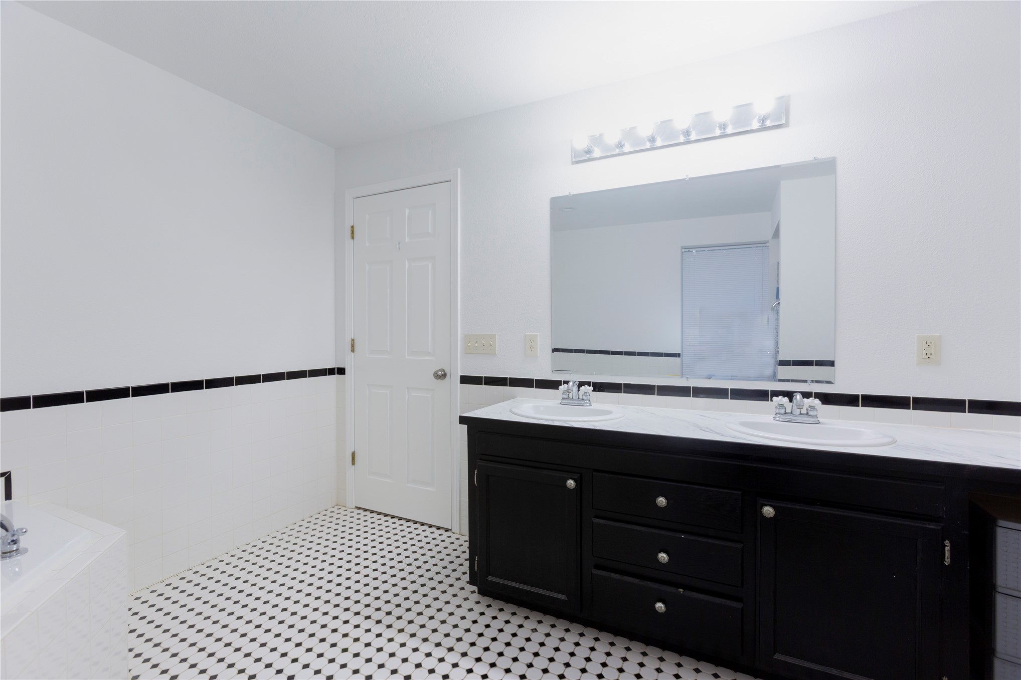 246 Country Club Boulevard N Canadian OK 74425