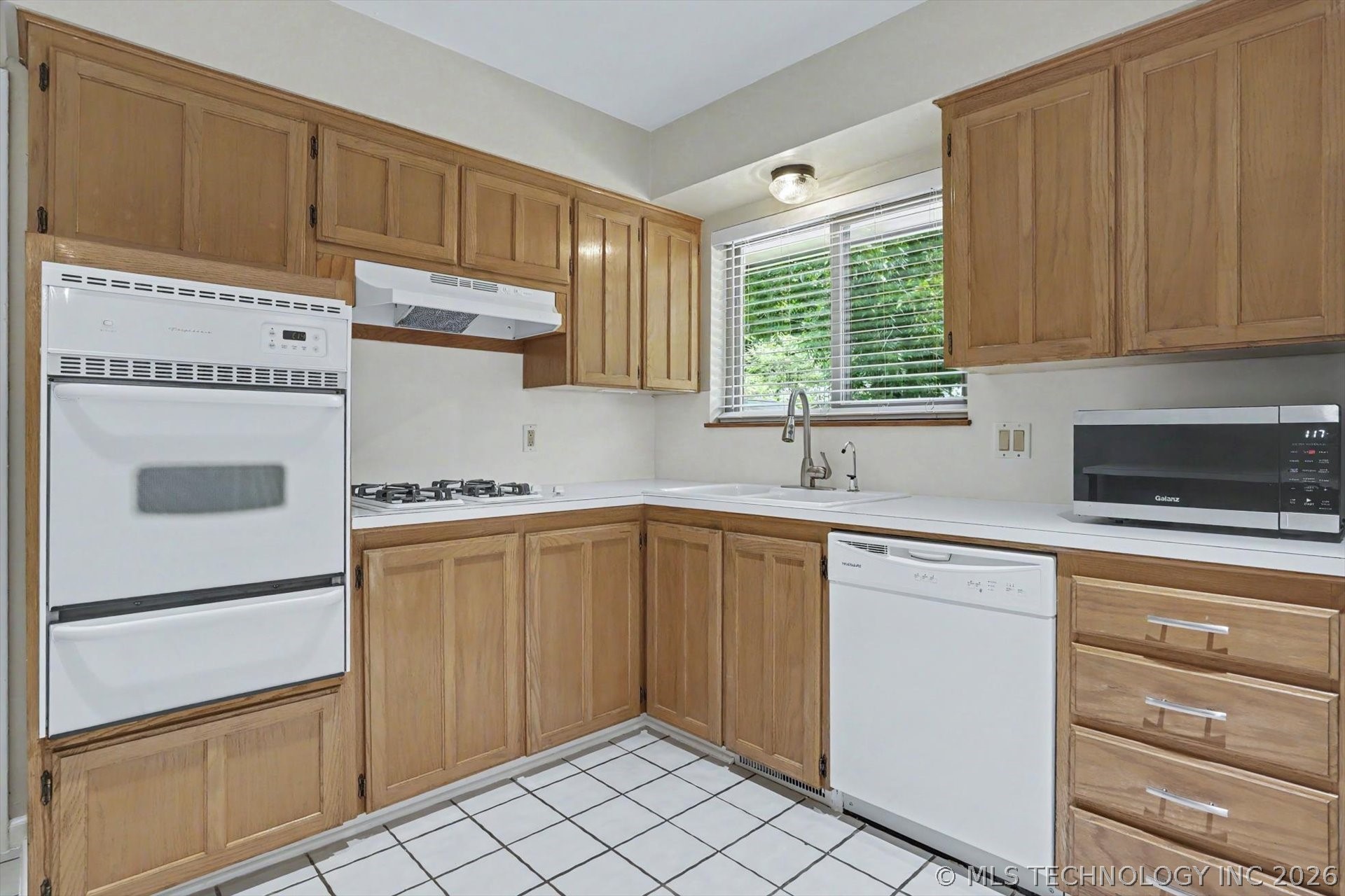 5629 S Saint Louis Avenue Tulsa OK 74105