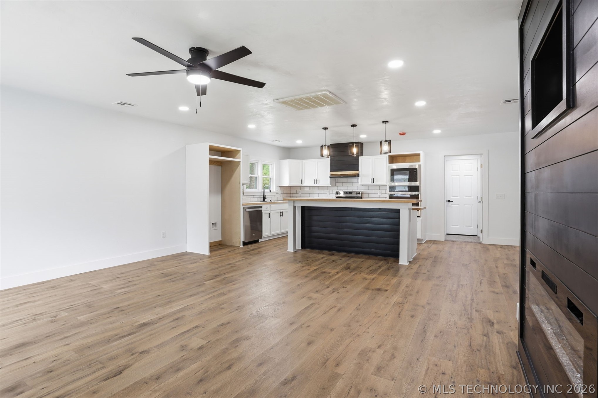 1008 W Burney Street Madill OK 73446