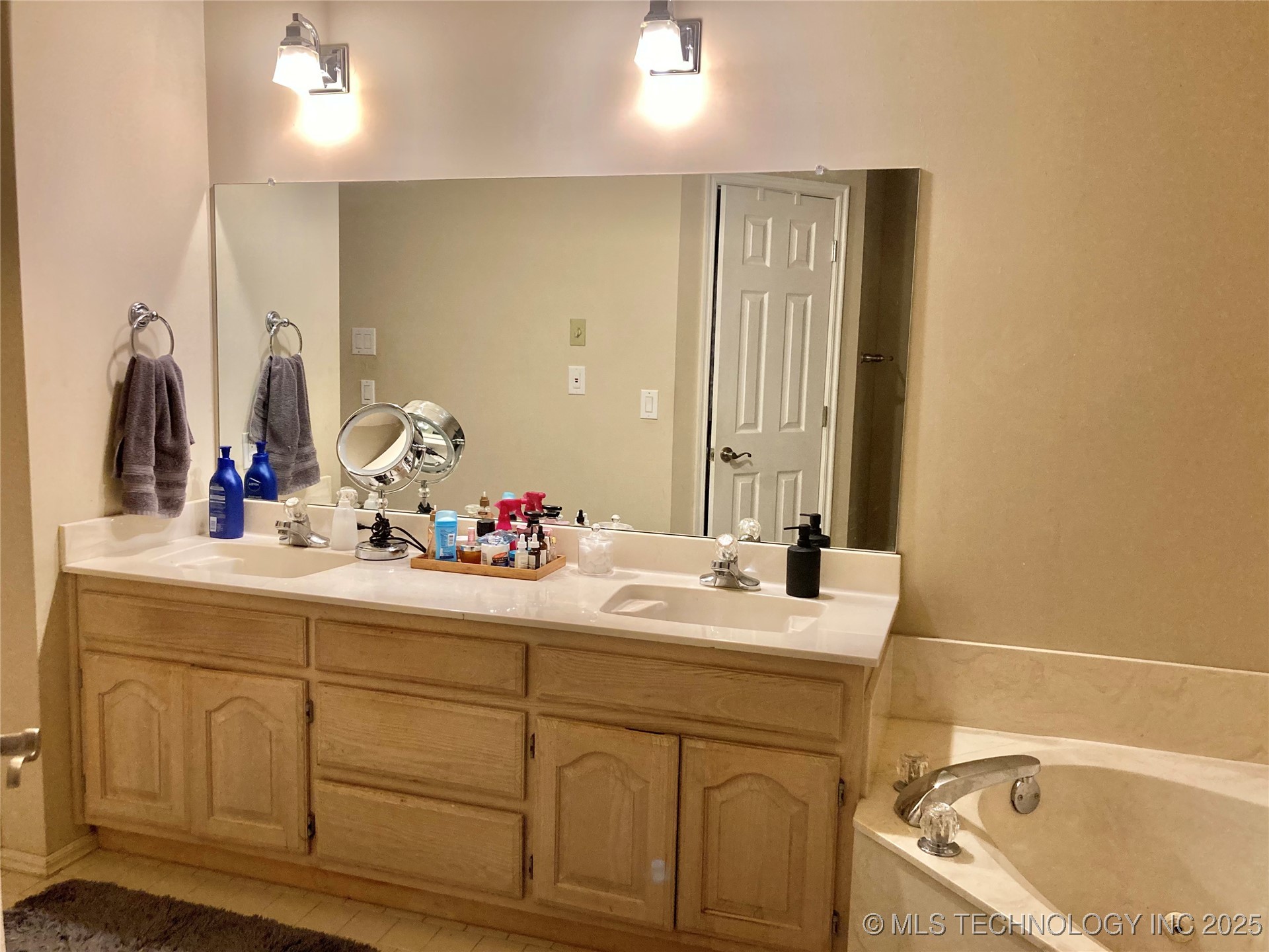 922 W Seminole Street Tulsa OK 74127