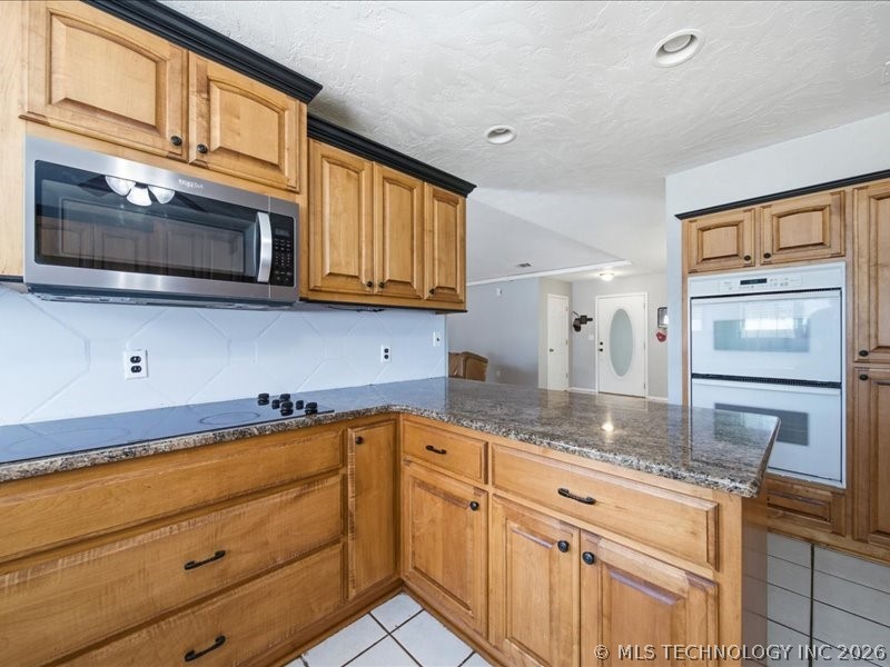 25 Village Circle Pryor OK 74361