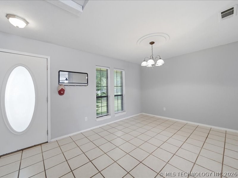 25 Village Circle Pryor OK 74361