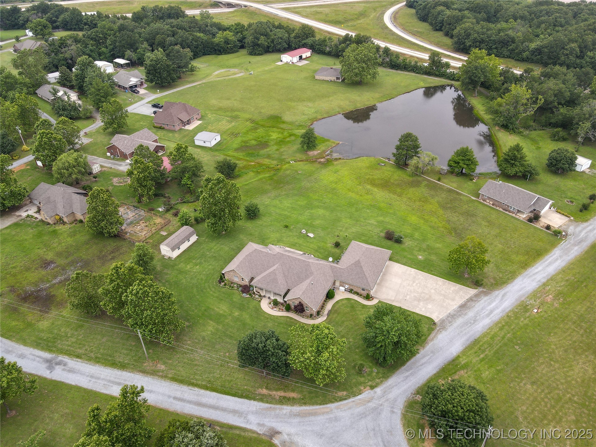 124 Walnut Ridge Eufaula OK 74432