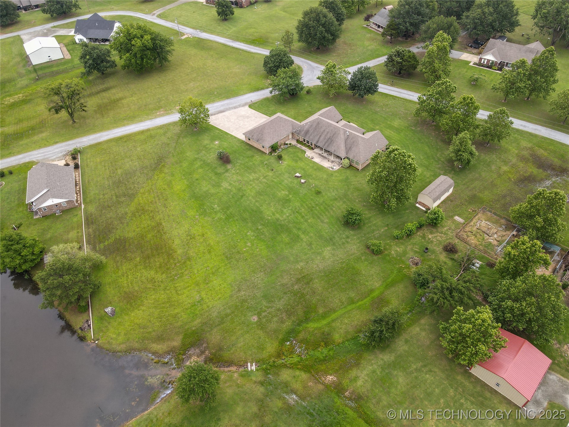 124 Walnut Ridge Eufaula OK 74432