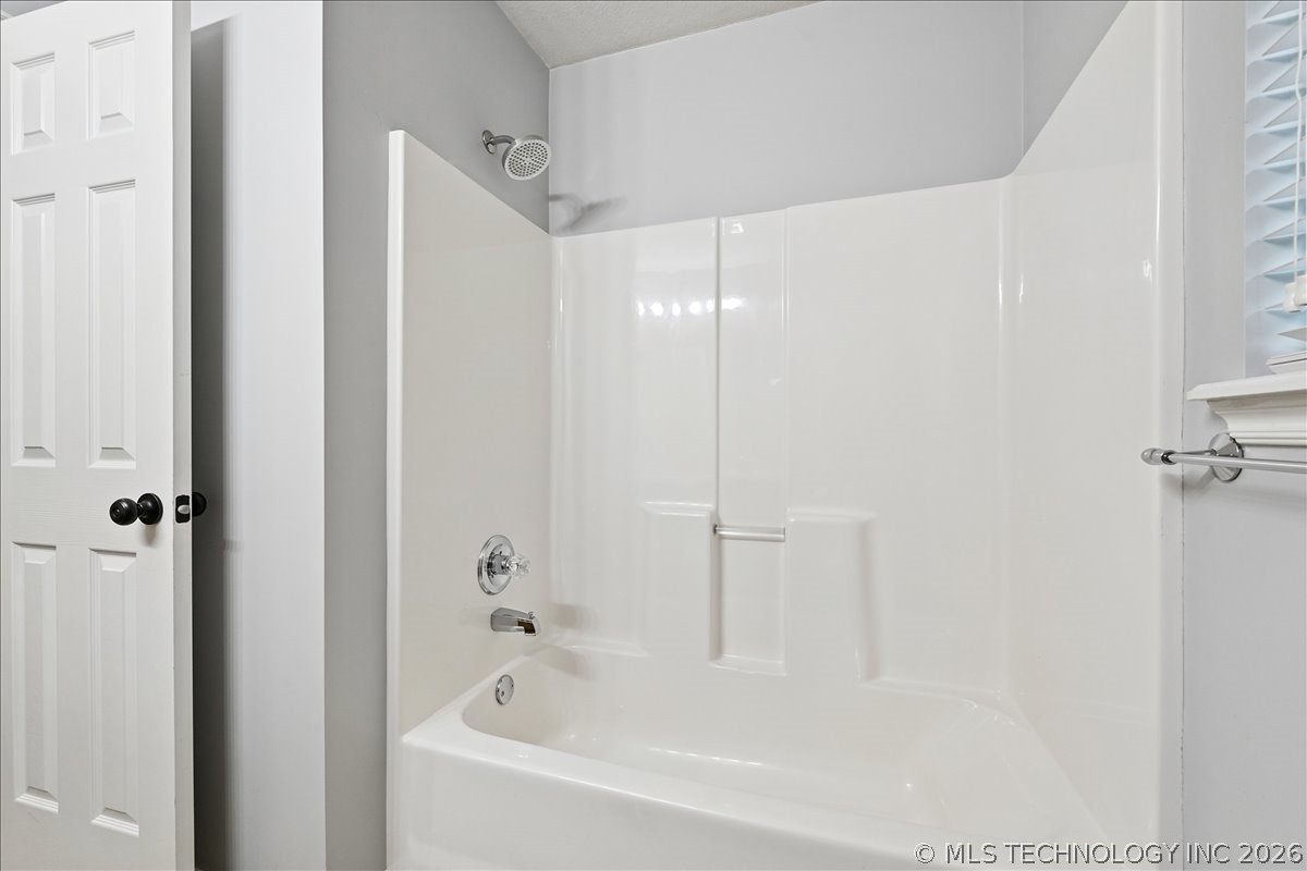1624 S Juniper Avenue Broken Arrow OK 74012