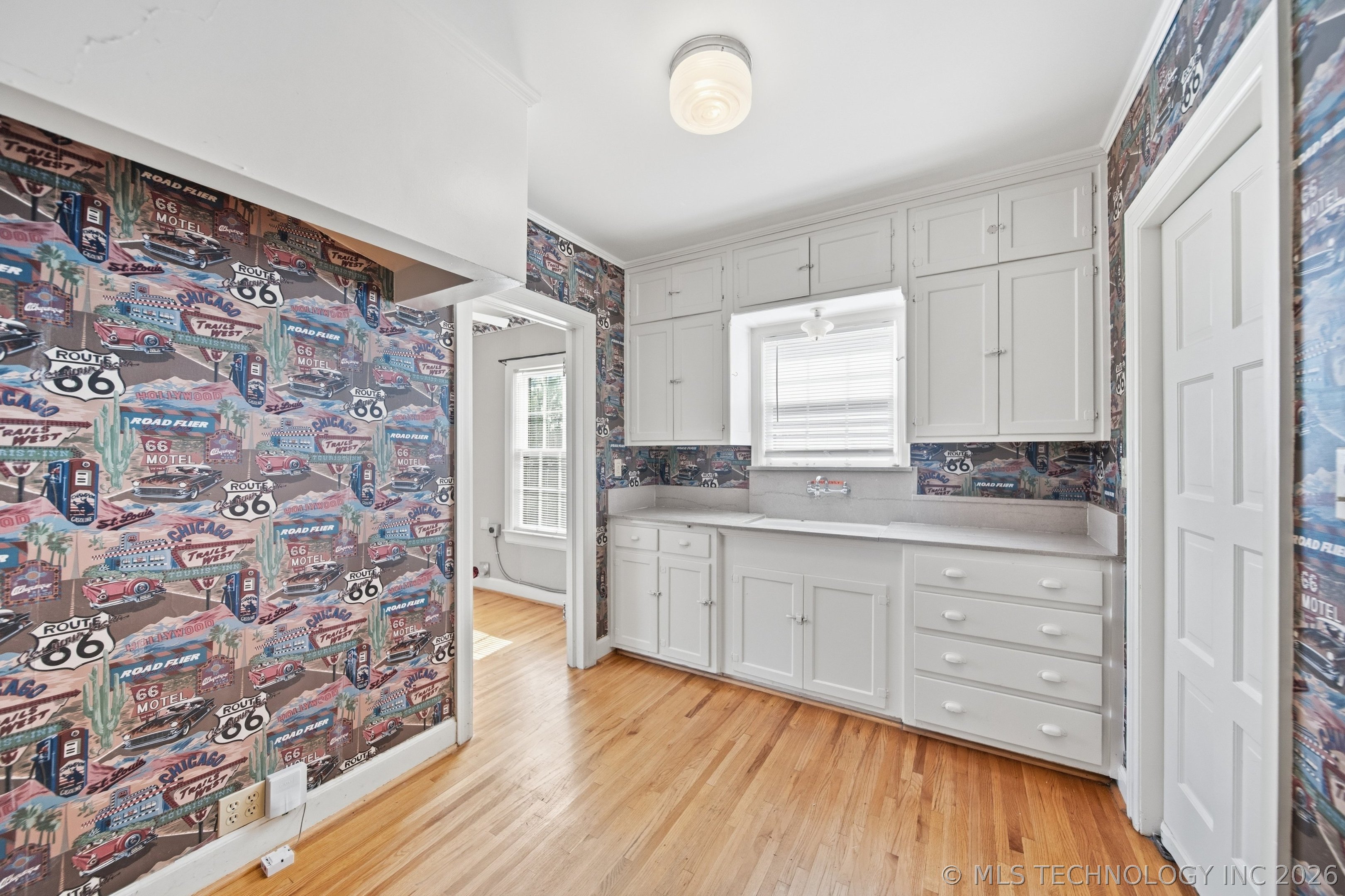 2724 E 14th Street Tulsa OK 74104