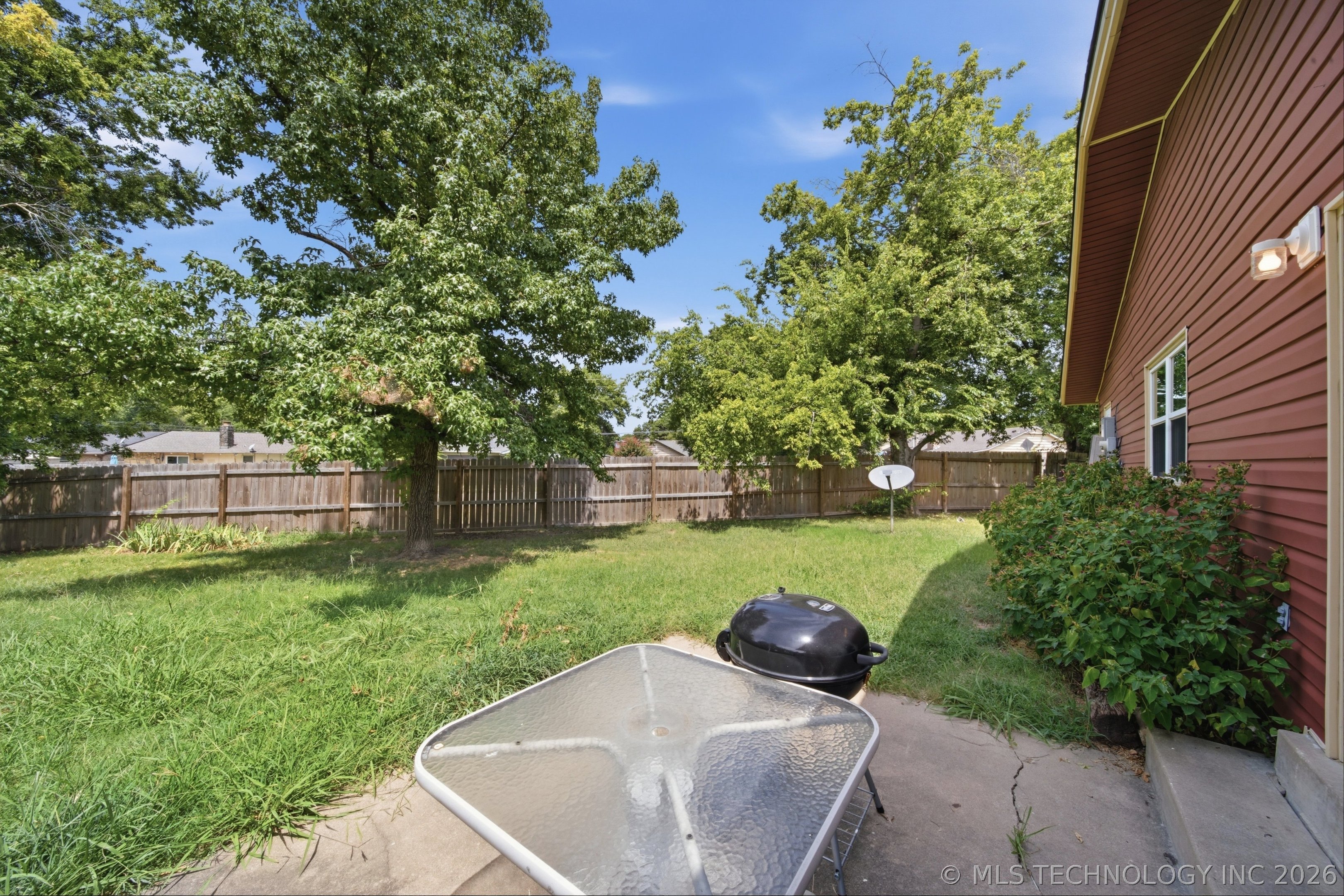 9902 E 28th Place Tulsa OK 74129