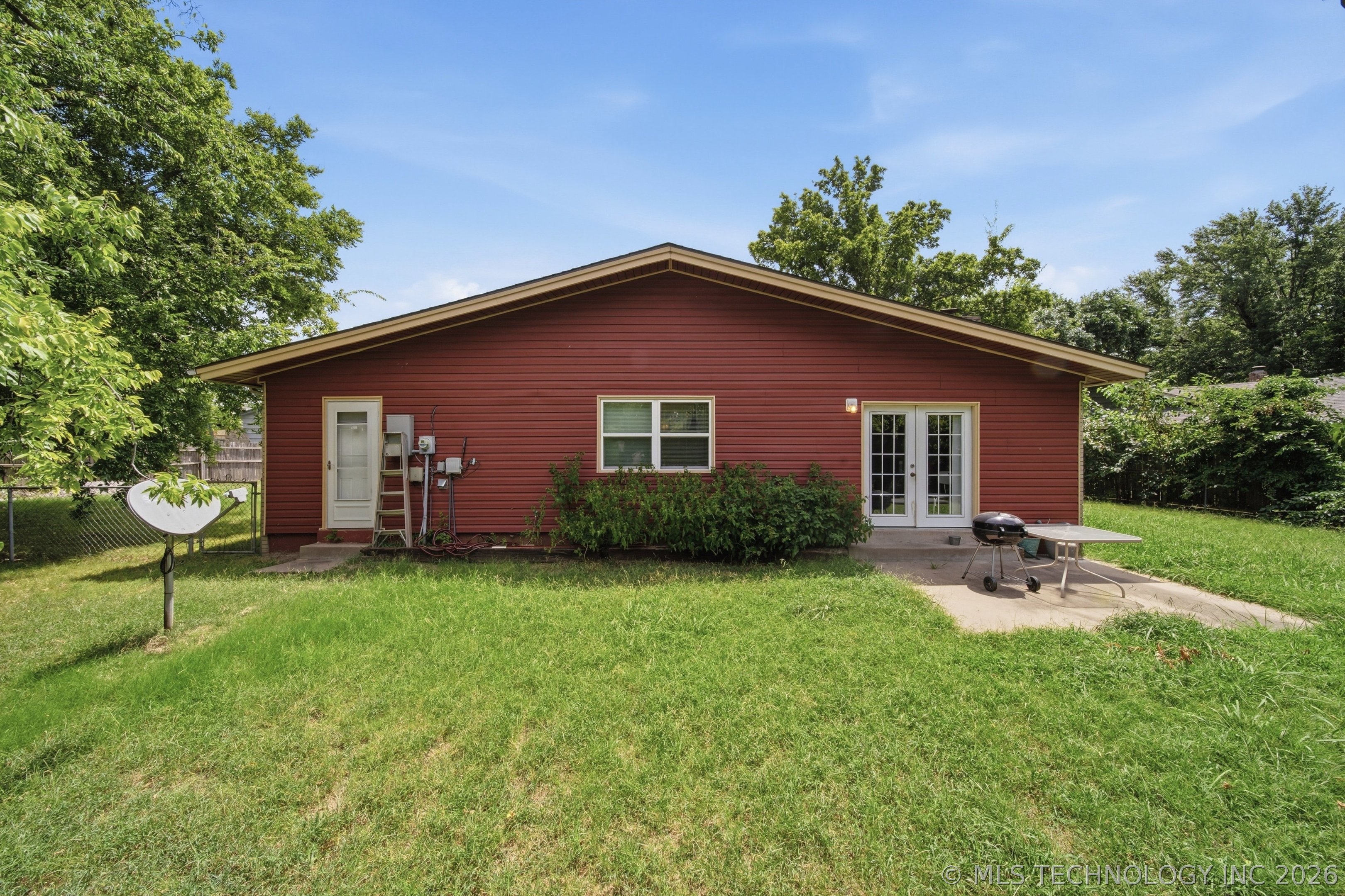9902 E 28th Place Tulsa OK 74129